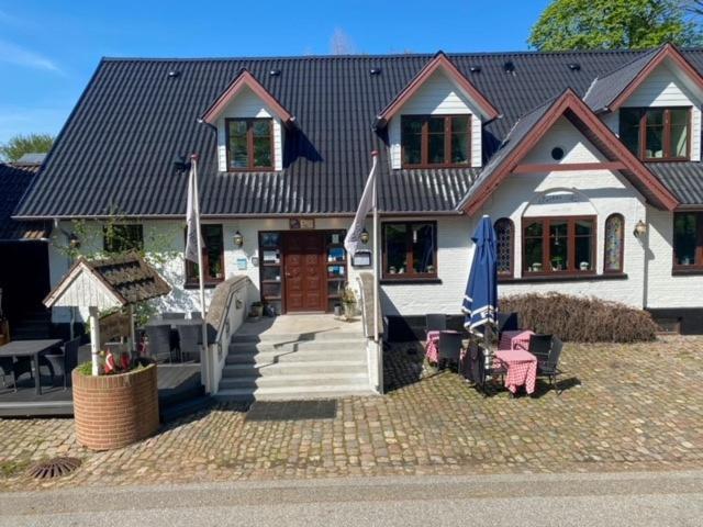Purhus Kro Fårup Extérieur photo